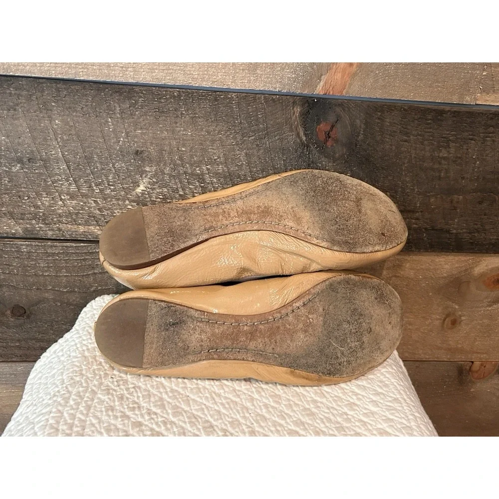 Tory Burch luxury Caroline beige patent leather gold Reva Logo Ballet‎ Flats 10M